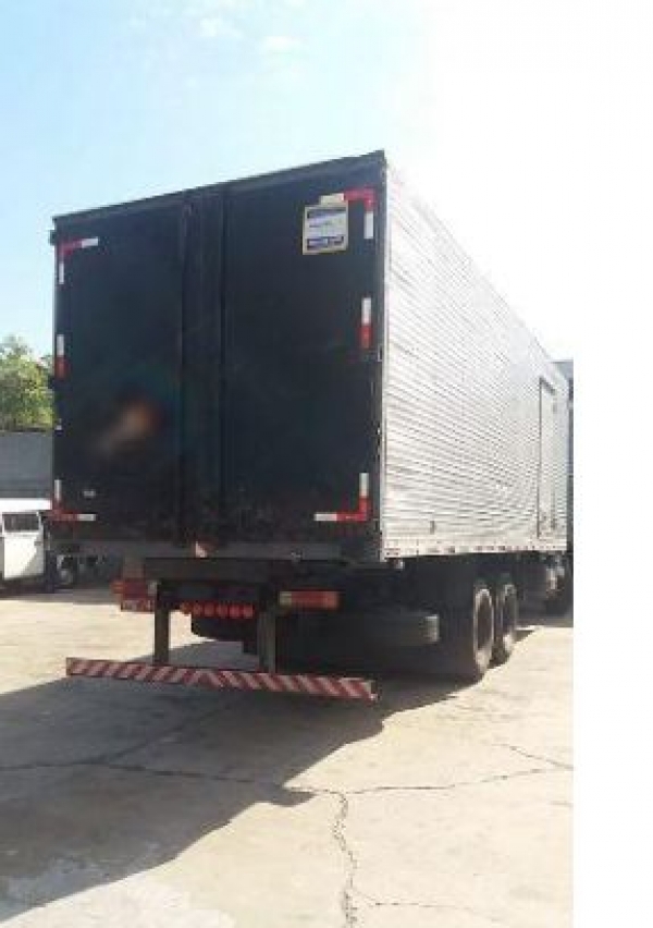 Simplax - Caminhão Baú - Mb 1113 - Truck - Diária Com Motorista